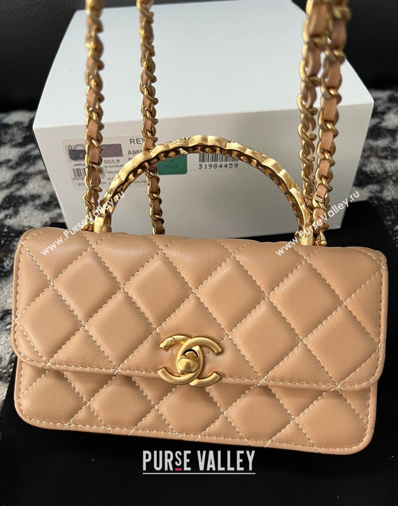Chanel Shiny Lambskin Clutch with Chain and CC Top Handle Beige 2024 A96068 (yezi-240518002)