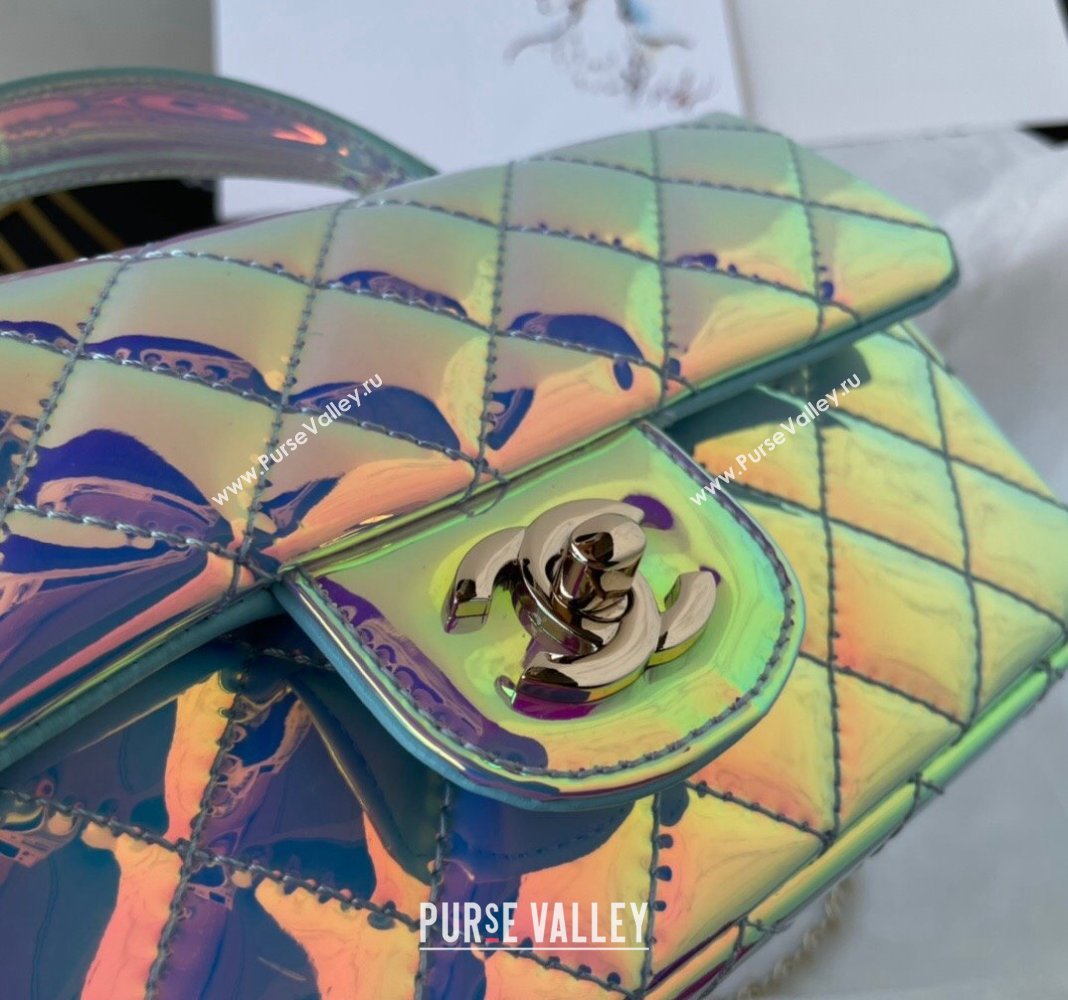 Chanel Iridescent Patent Calfskin Mini Classic Flap bag with Top Handle AS2431 Green 2024 (yezi-240518019)