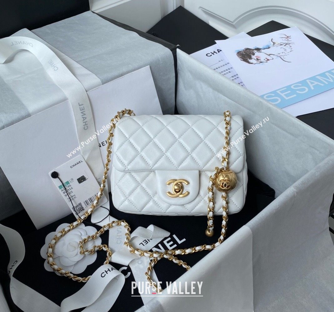 Chanel Lambskin Mini Square Flap Bag with Gold-Tone Metal Ball AS1786 White 2024 (yezi-240517109)