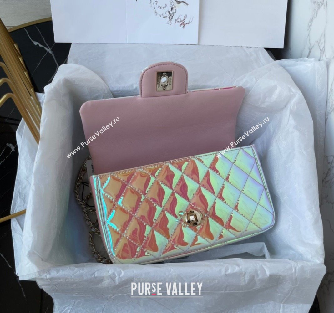 Chanel Iridescent Patent Calfskin Mini Classic Flap bag with Top Handle AS2431 Pink 2024 (yezi-240518021)