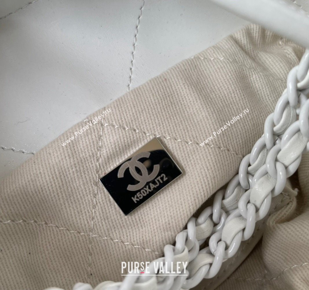 Chanel 22 Patent Gradient Calfskin Lacquered Metal Mini Shopping Bag AS3980 White/Light Grey 2024 (yezi-240517022)