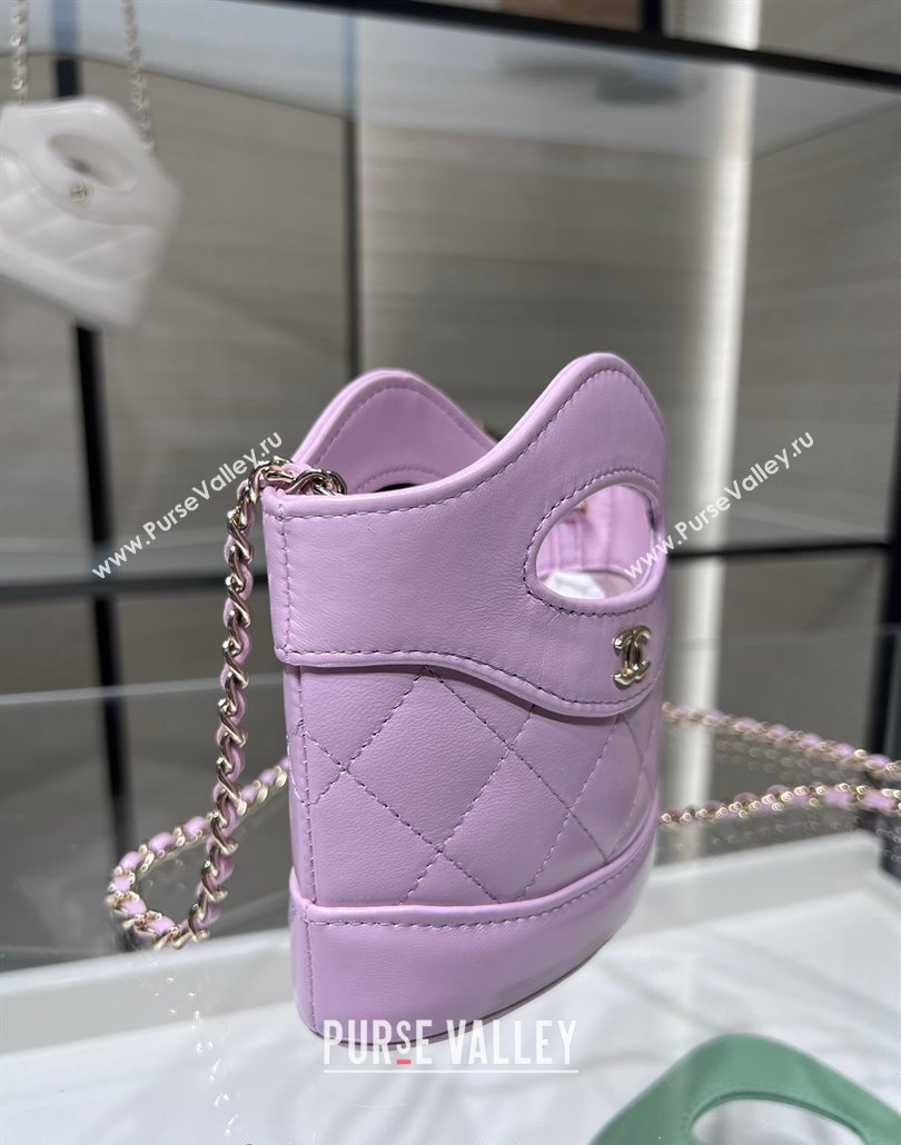 Chanel Shiny Lambskin Clutch with Chain AP3924 Light Purple 2024 (yezi-240517081)