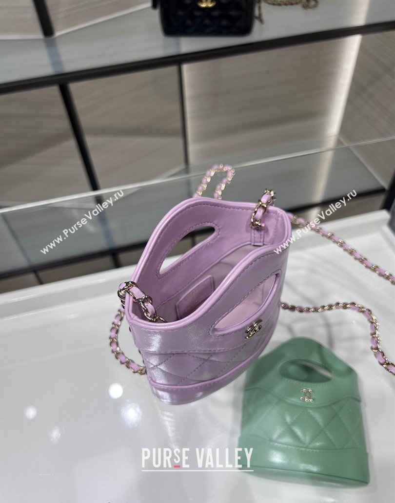 Chanel Shiny Lambskin Clutch with Chain AP3924 Light Purple 2024 (yezi-240517081)