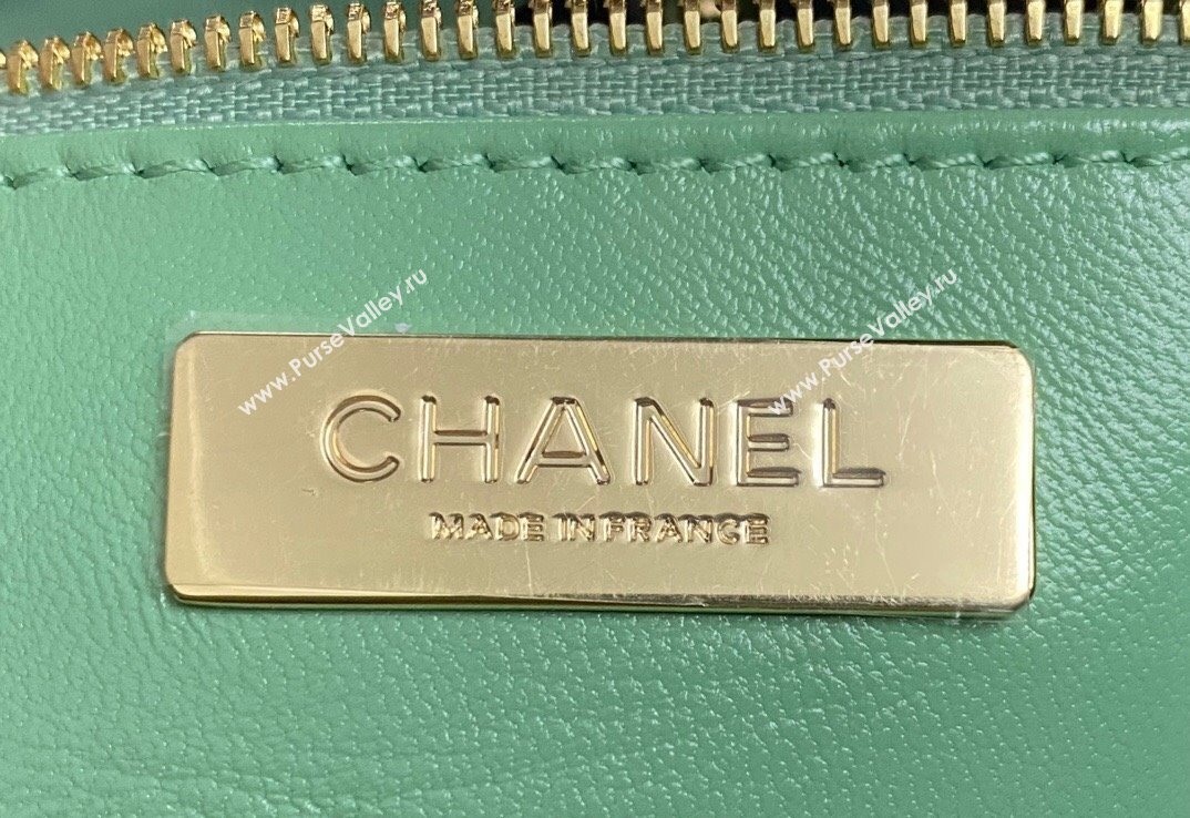 Chanel 31 Shiny Lambskin Small Shopping bag AS4853 Light Green 2024 (yezi-240517056)