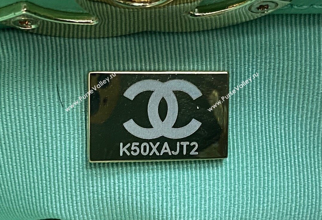 Chanel 31 Shiny Lambskin Small Shopping bag AS4853 Light Green 2024 (yezi-240517056)