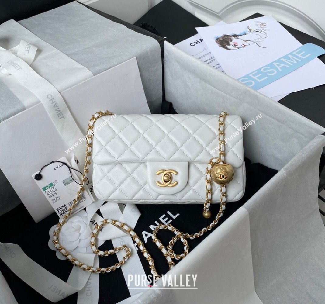 Chanel Lambskin Small Flap Bag with Gold-Tone Metal Ball AS1787 White 2024 (yezi-240517112)