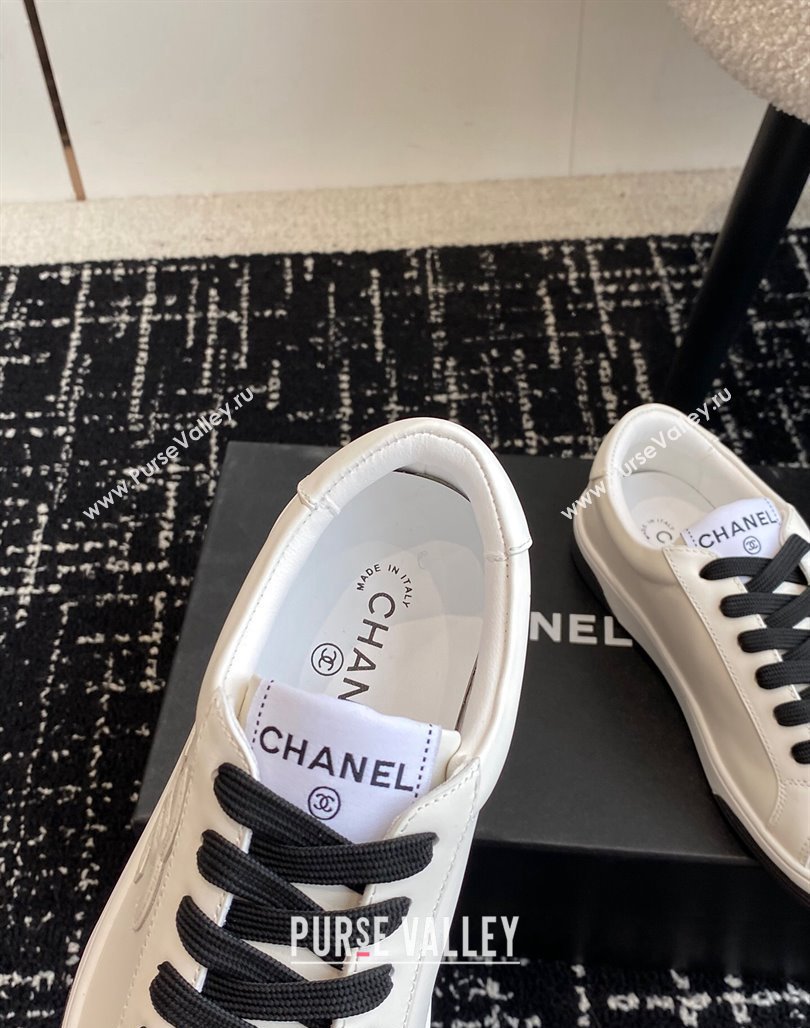 Chanel CC White Calfskin Sneakers Black 2024 0601 (KL-240601104)