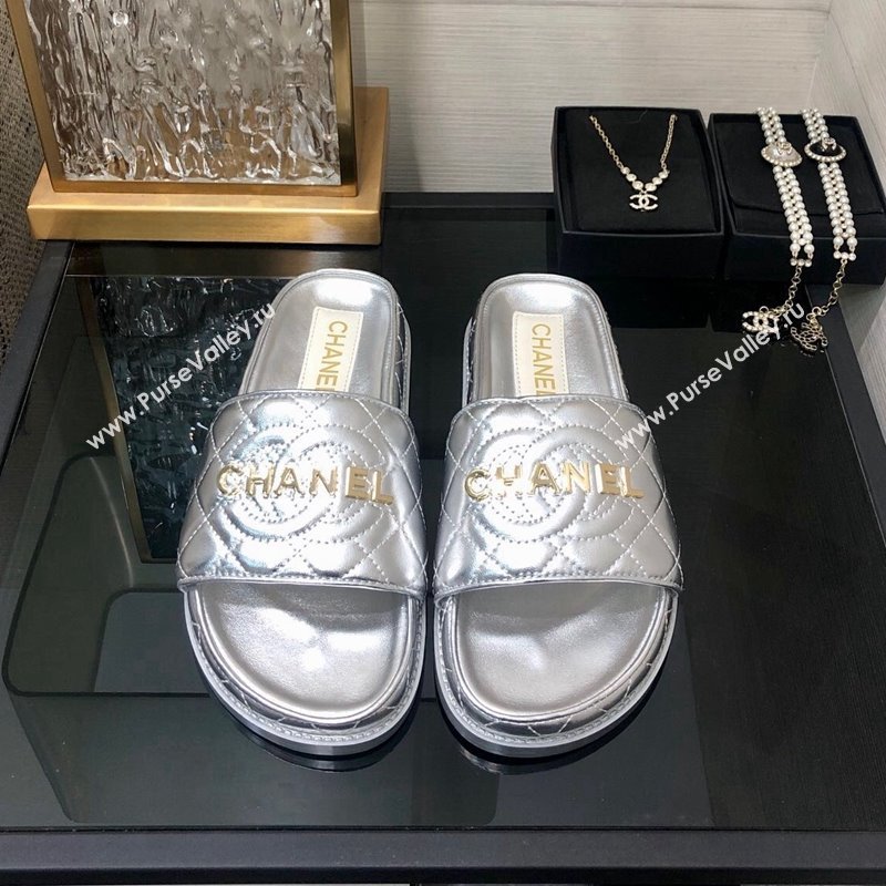 Chanel Quilted Lambskin Flat Slide Sandals with CC and Signature Silver 2024 (MD-240601007)