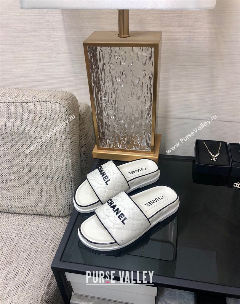 Chanel Quilted Lambskin Flat Slide Sandals with CC and Signature White 2024 (MD-240601008)