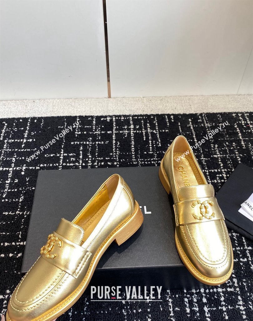 Chanel Calfskin Leather Loafers with Camellia CC G45663 Gold 2024 (KL-240603009)