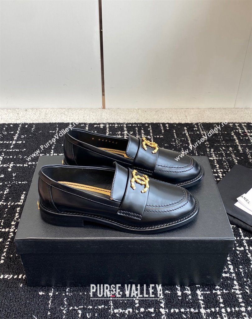 Chanel Calfskin Leather Loafers with Camellia CC G45663 Black 2024 (KL-240603010)