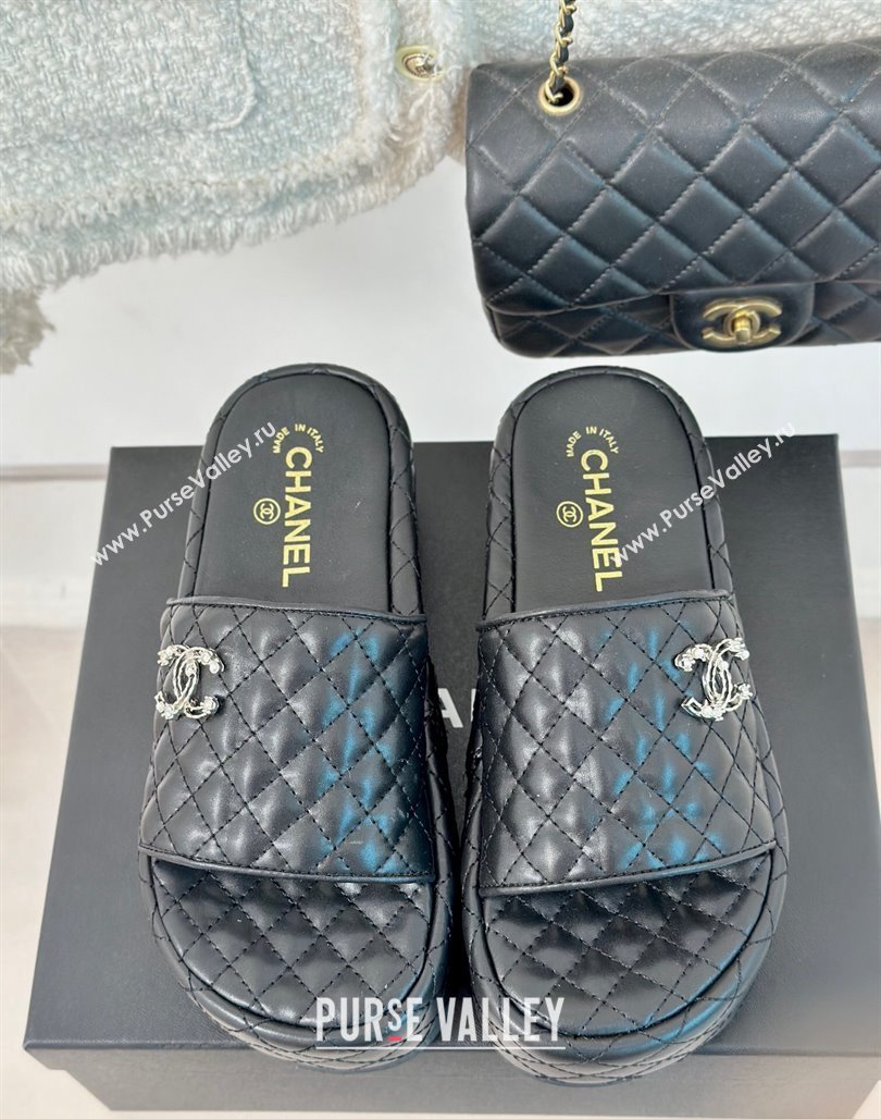 Chanel Quilted Lambskin Platform Slide Sandals with Strass CC Black 2024 0601 (MD-240601021)