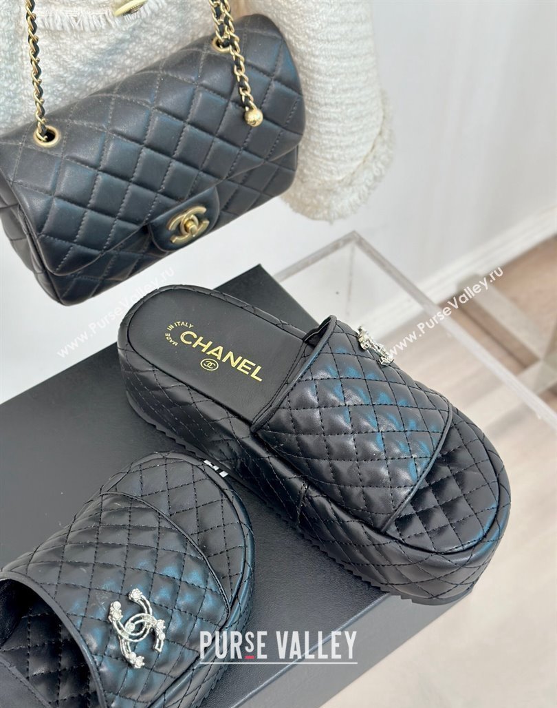 Chanel Quilted Lambskin Platform Slide Sandals with Strass CC Black 2024 0601 (MD-240601021)