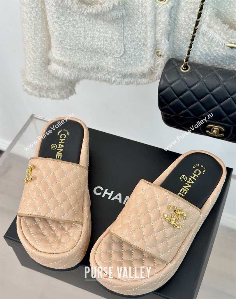 Chanel Quilted Lambskin Platform Slide Sandals with Strass CC Beige 2024 0601 (MD-240601022)