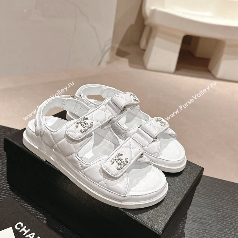 Chanel Quilted Lambskin Strap Flat Sandals with Chain CC Optic White 2024 0601 (MD-240601029)