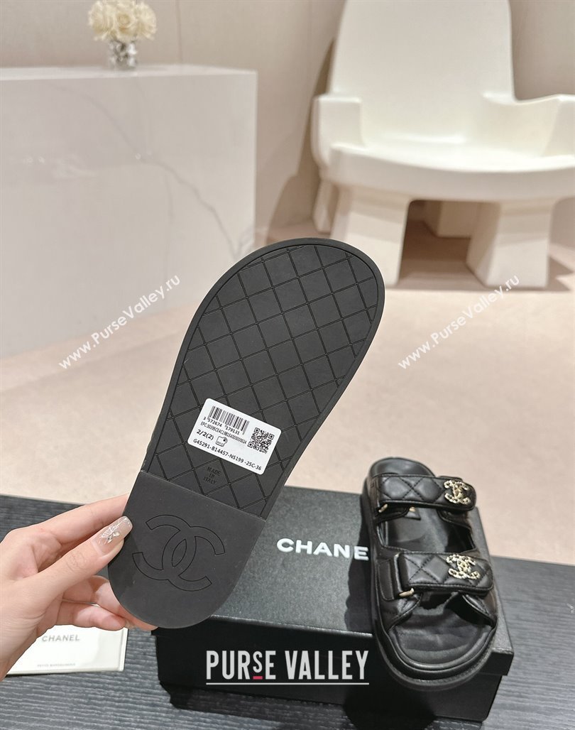 Chanel Quilted Lambskin Strap Flat Slides Sandal with Chain CC Black 2024 0601 (MD-240601037)