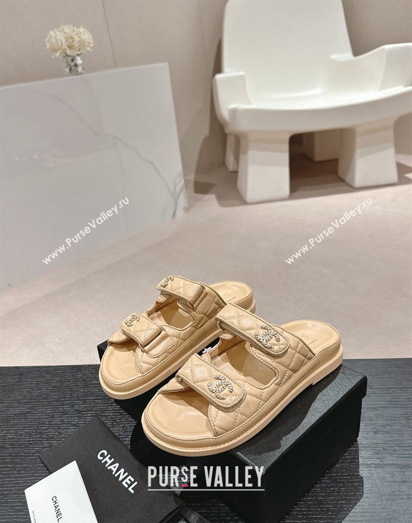 Chanel Quilted Lambskin Strap Flat Slides Sandal with Chain CC Beige 2 2024 0601 (MD-240601040)