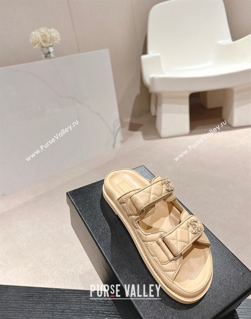 Chanel Quilted Lambskin Strap Flat Slides Sandal with Chain CC Beige 2 2024 0601 (MD-240601040)