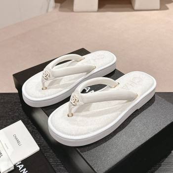 Chanel Lambskin Thong Flat Slides Sandal with CC Patch White 2024 0601 (MD-240601048)