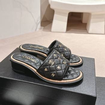 Chanel Lambskin Heel Slides Sandal 4cm with Logo Charm Black 2024 0601 (MD-240601054)