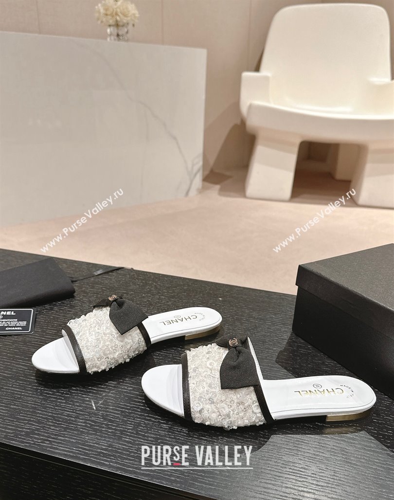 Chanel Strass and Sequins Flat Slides Sandal with Bow G45691 White 2024 0601 (MD-240601064)