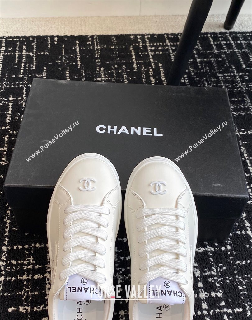 Chanel CC White Calfskin Sneakers White 2024 0601 (KL-240601101)