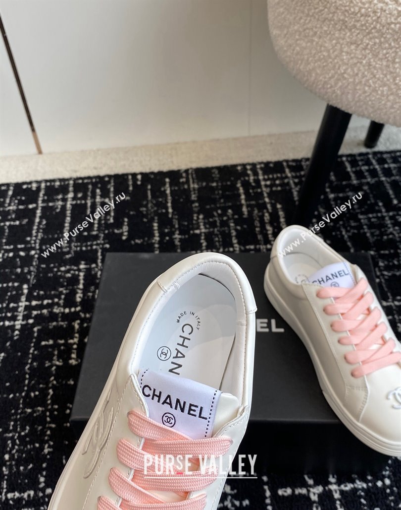 Chanel CC White Calfskin Sneakers Pink 2024 0601 (KL-240601102)