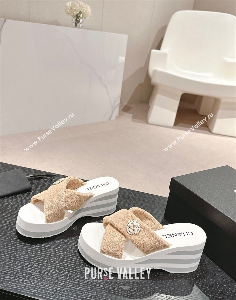 Chanel Towl Wedge Slides Sandals 7cm Beige 2024 0603 (MD-240603134)