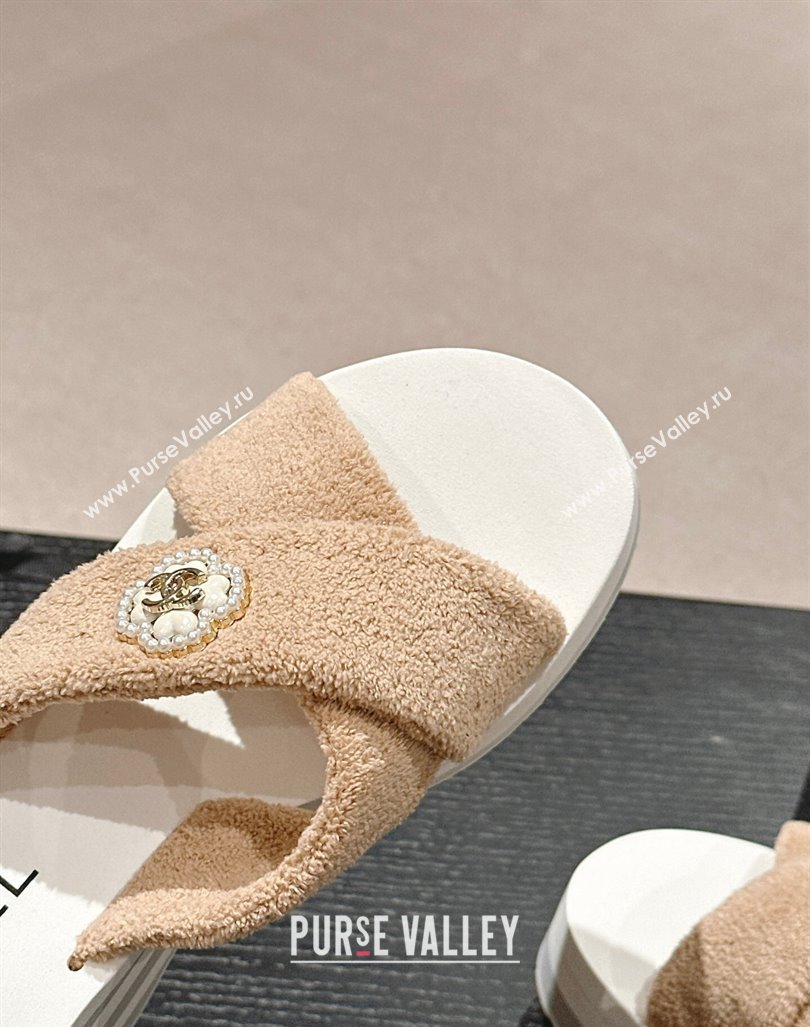 Chanel Towl Wedge Slides Sandals 7cm Beige 2024 0603 (MD-240603134)