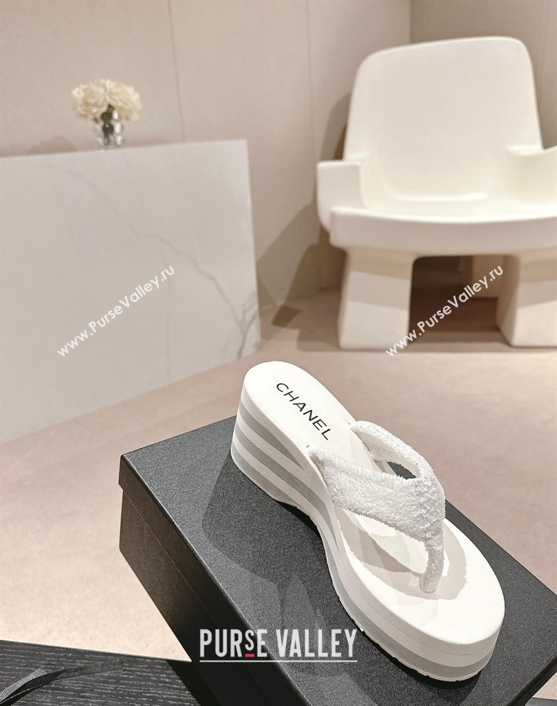 Chanel Towl Wedge Thong Slides Sandal 7cm White 2024 0603 (MD-240603136)