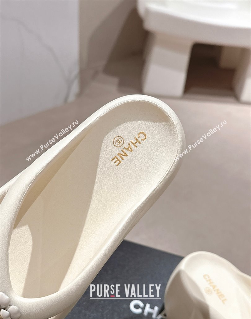 Chanel Rubber Platform Slide Thong Sandals 4cm with Bloom Cream White 2024 070301 (MD-240603152)