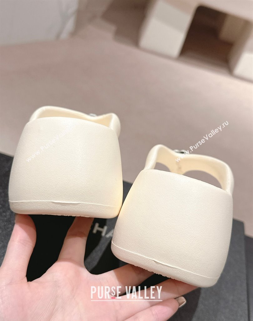 Chanel Rubber Platform Slide Thong Sandals 4cm with Bloom Cream White 2024 070301 (MD-240603152)