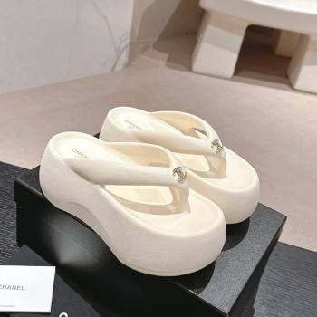 Chanel Rubber Platform Slide Thong Sandals 4cm with CC Cream White 2024 070301 (MD-240603157)