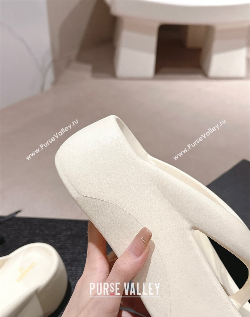 Chanel Rubber Platform Slide Thong Sandals 4cm with CC Cream White 2024 070301 (MD-240603157)