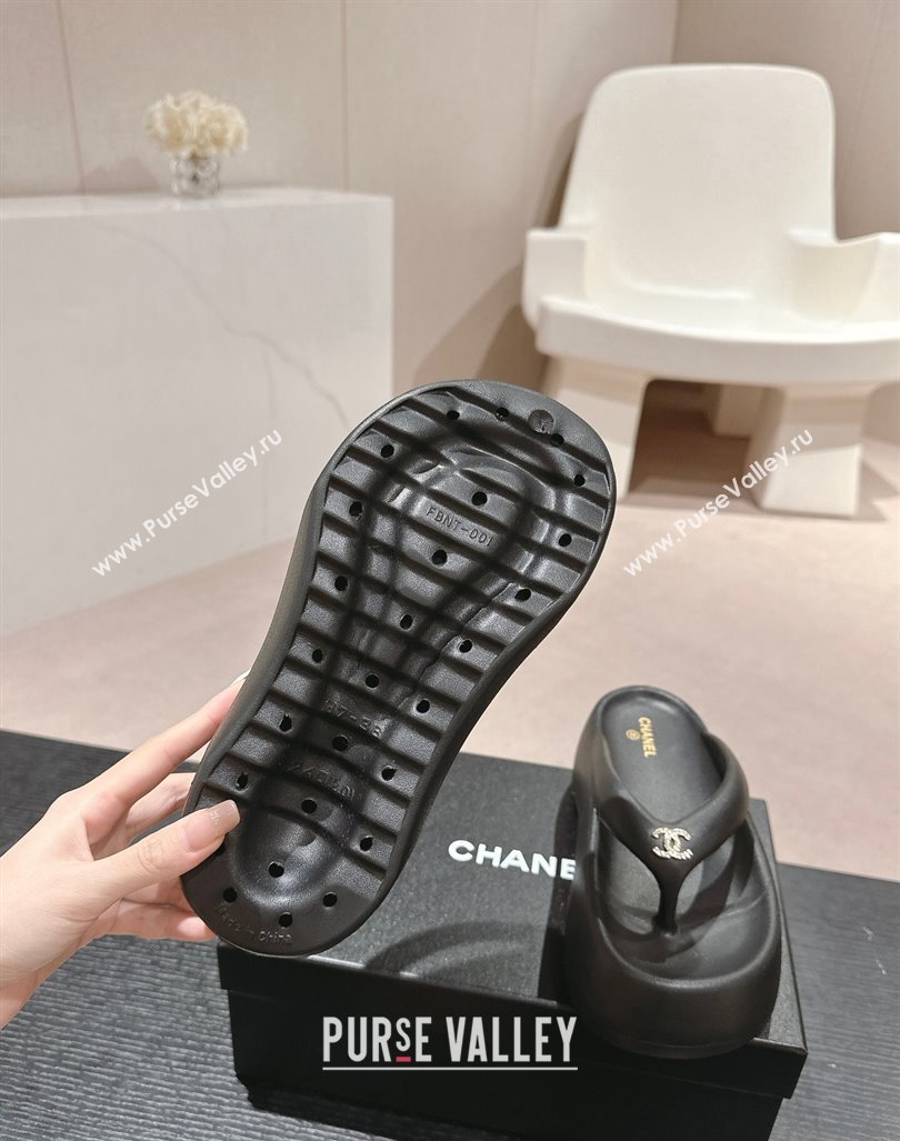 Chanel Rubber Platform Slide Thong Sandals 4cm with CC Black 2024 070301 (MD-240603158)