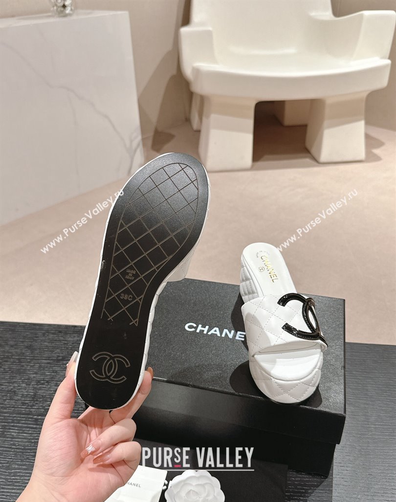 Chanel Quilted Lambskin Platform Slide Sandals 6cm with Side CC White 2024 0603 (MD-240603169)