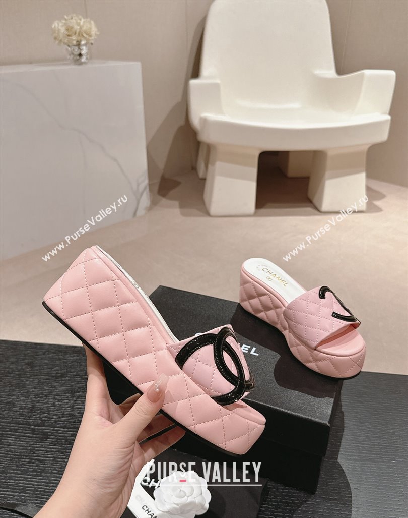 Chanel Quilted Lambskin Platform Slide Sandals 6cm with Side CC Pink 2024 0603 (MD-240603171)