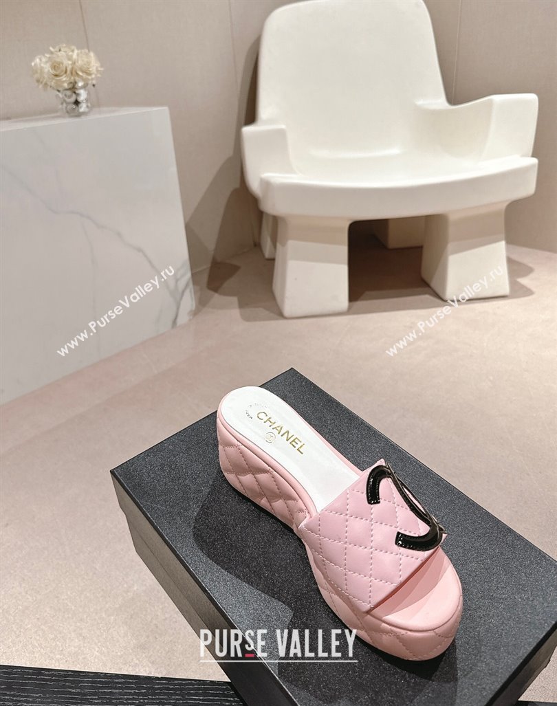 Chanel Quilted Lambskin Platform Slide Sandals 6cm with Side CC Pink 2024 0603 (MD-240603171)