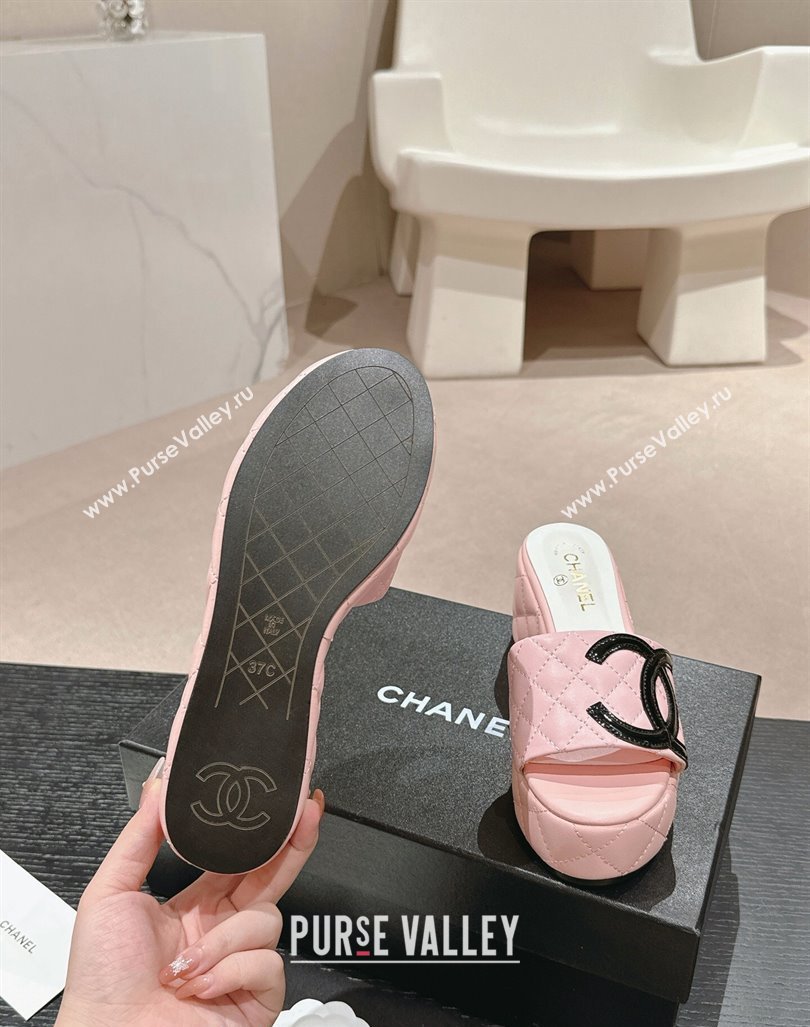 Chanel Quilted Lambskin Platform Slide Sandals 6cm with Side CC Pink 2024 0603 (MD-240603171)