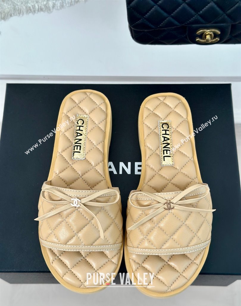 Chanel Quilted Lambskin Flat Slides Sandals with Bow Beige 2024 0603 (MD-240603081)