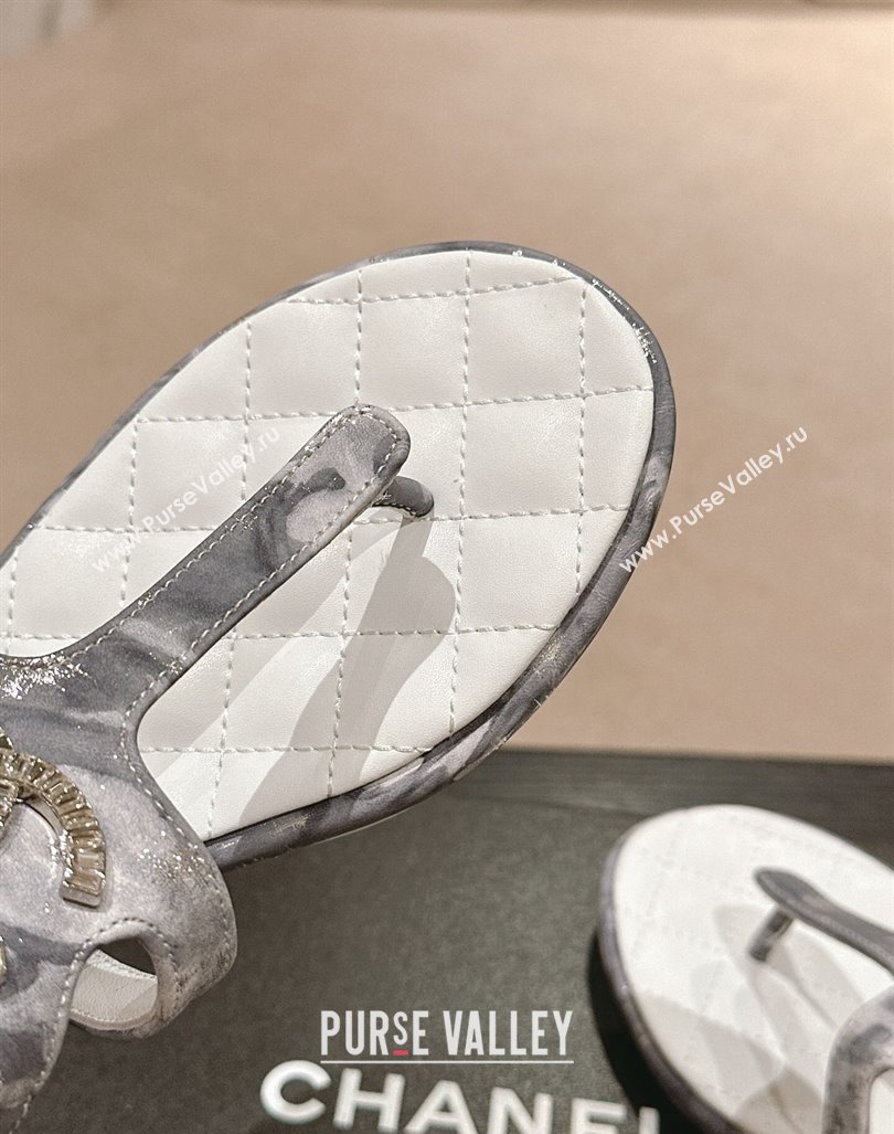 Chanel Printed Fabric Flat Thong Sandals with Pearls Flower Grey 2024 0603 (MD-240603108)