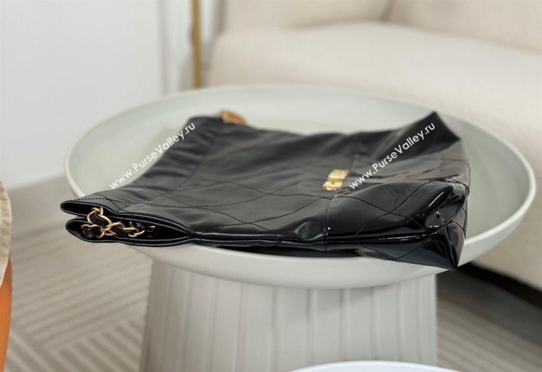 Chanel 22 Shiny Calfskin  Patent Patchwork Small Shopping Bag AS3260 Black 2024 0626 (SM-240626061)