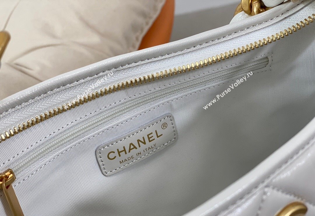 Chanel Shiny Lambskin Large Hobo bag AS4923 White 2024 (SM-240626104)