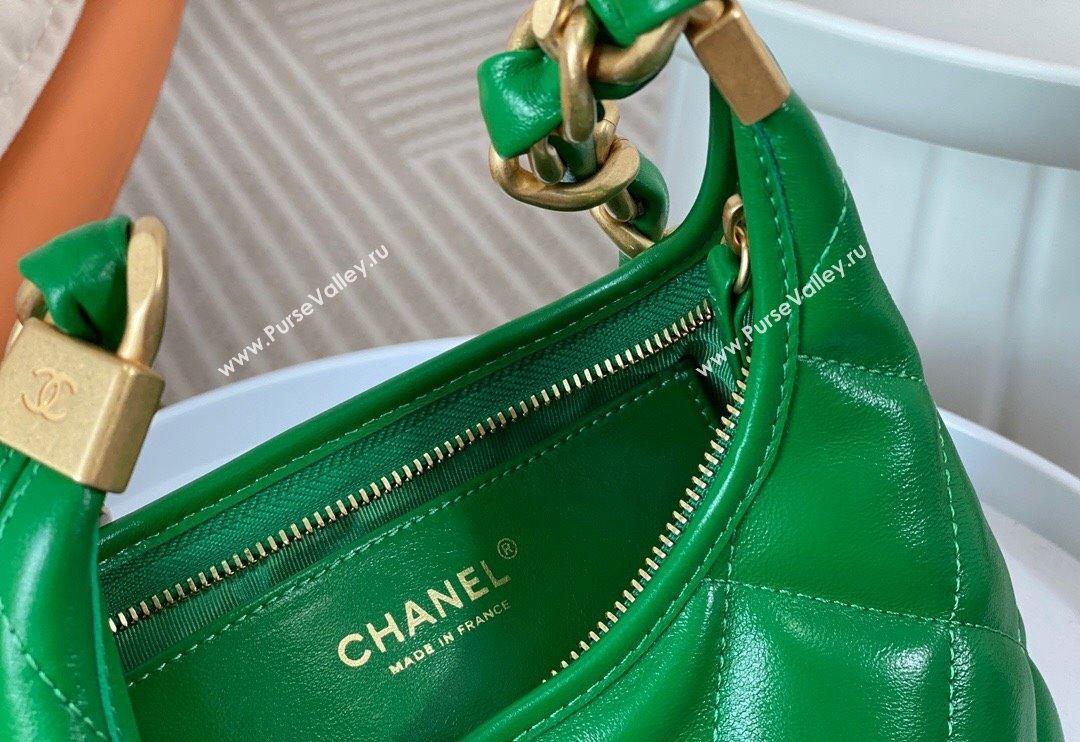 Chanel Shiny Lambskin Small Hobo bag AS4922 Green 2024 (SM-240626109)