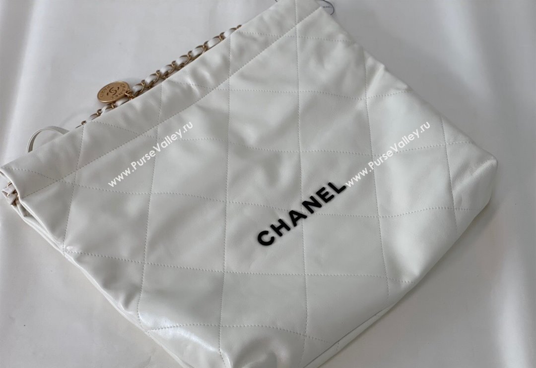 Chanel 22 Shiny Calfskin Leather Shopping Bag AS3261 White/Black 2024 0626 (SM-240626072)