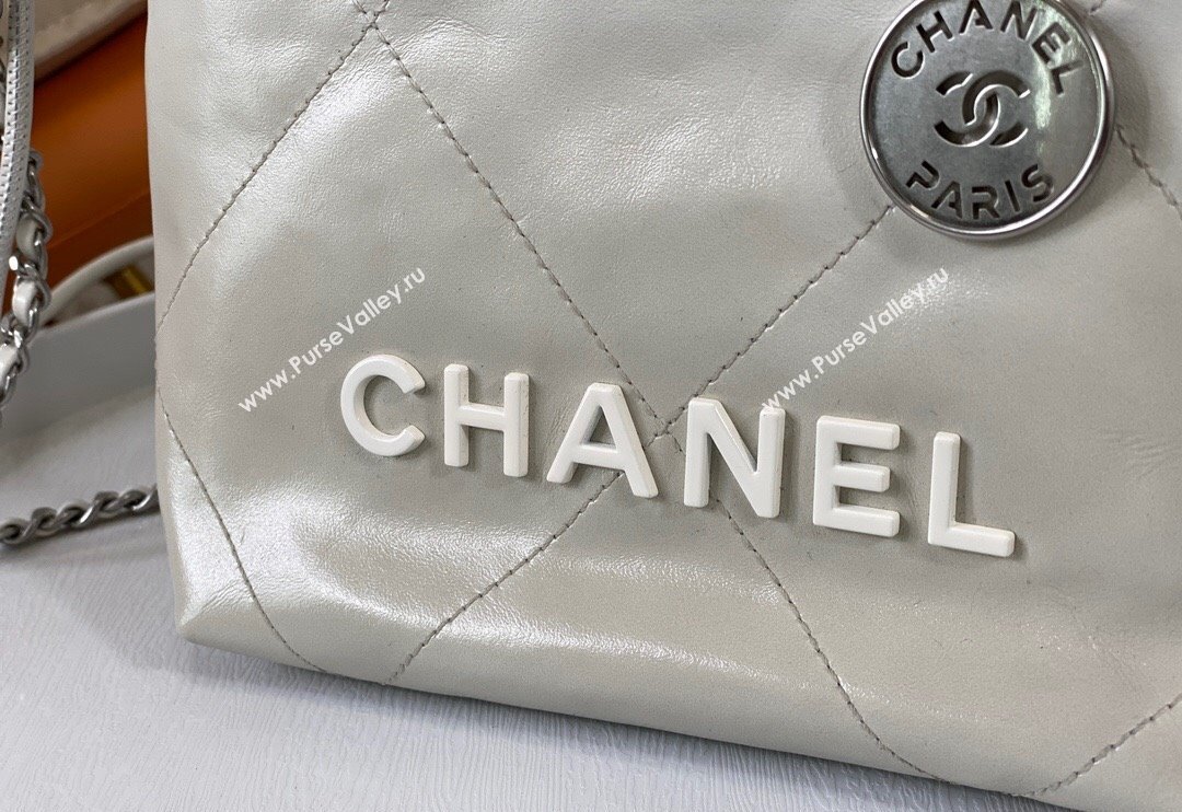 Chanel 22 Patent Gradient Calfskin  Lacquered Metal Mini Shopping Bag AS3980 White/Grey 2024 0626 (SM-240626050)