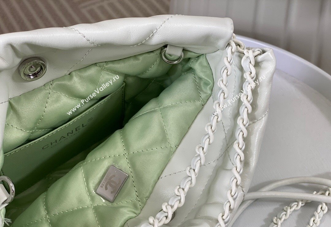 Chanel 22 Patent Gradient Calfskin  Lacquered Metal Mini Shopping Bag AS3980 White/Green 2024 0626 (SM-240626054)