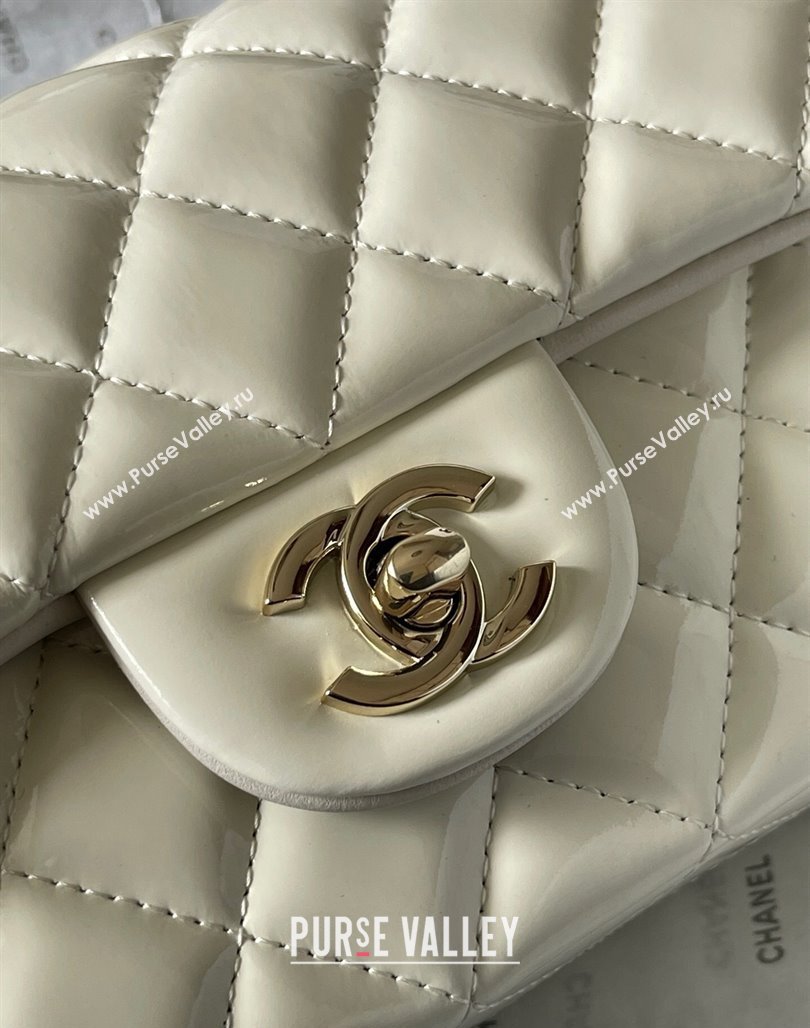 Chanel Patent Calfskin Mini Flap Bag with Top Handle AS2431 White 2024 0626 (yingf-240626120)