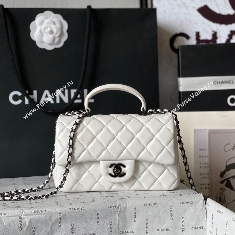 Chanel Lambskin Mini Flap Bag with Top Handle AS2431 White/Black 2024 0626 (yingf-240626119)