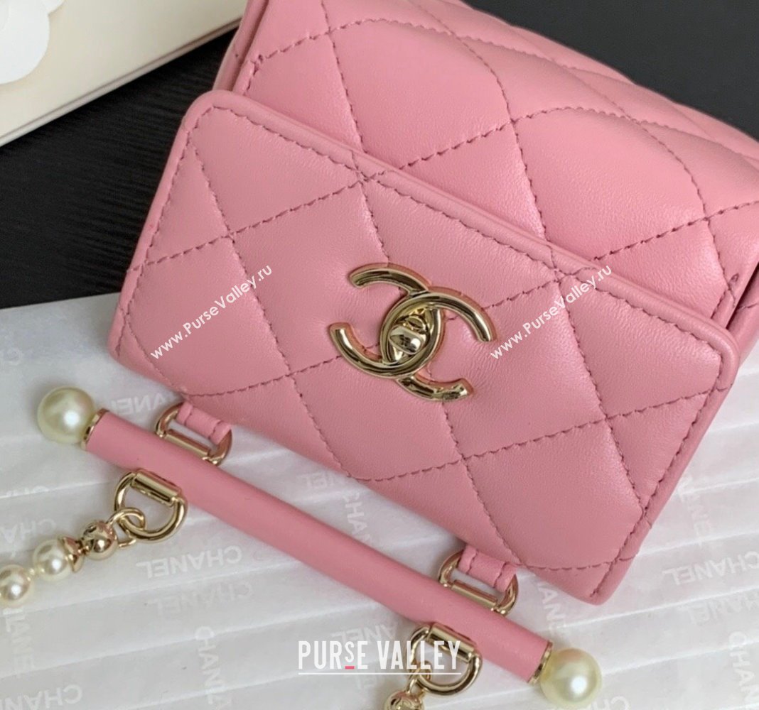 Chanel Lambskin Triangle Clutch with Chain and Pearls Light Pink 2024 AP4006 (yezi-240627033)